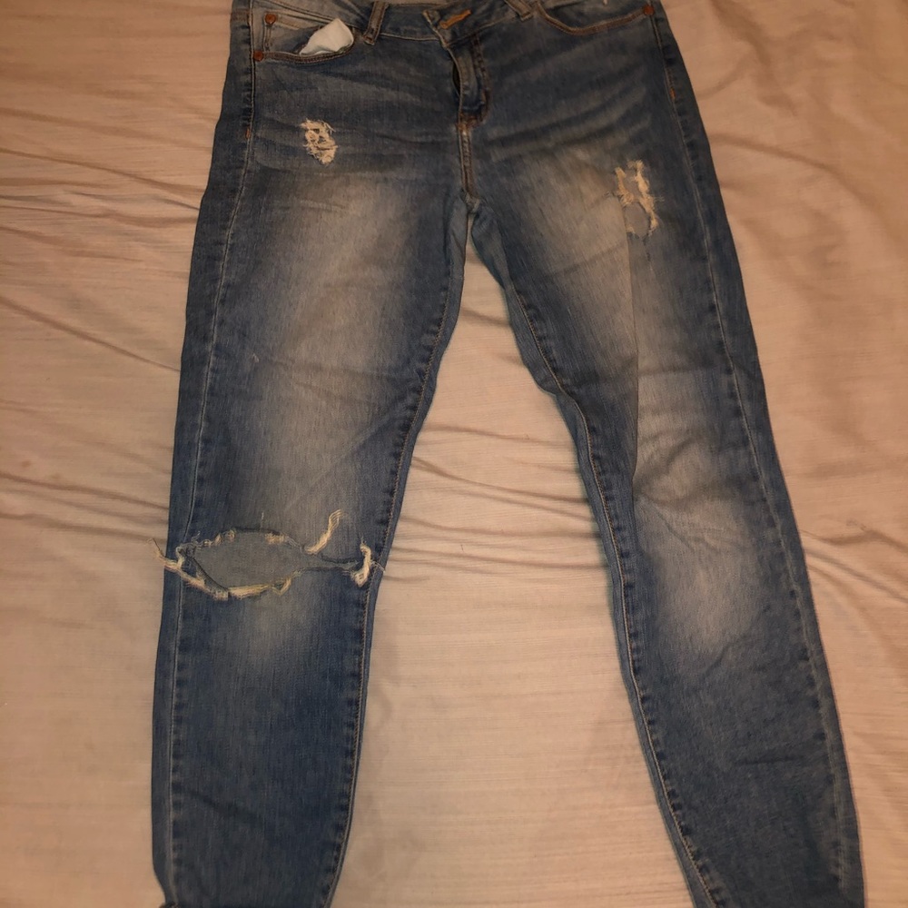 charlotte russe distressed jeans